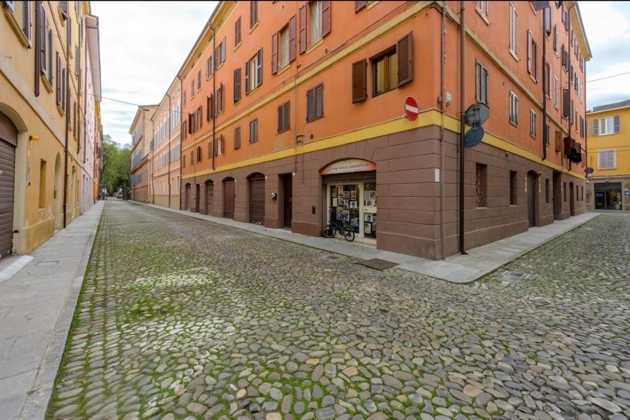 La Sosta 2-Casa Accanto Alla Stazione Dei Treni Modena Exterior foto